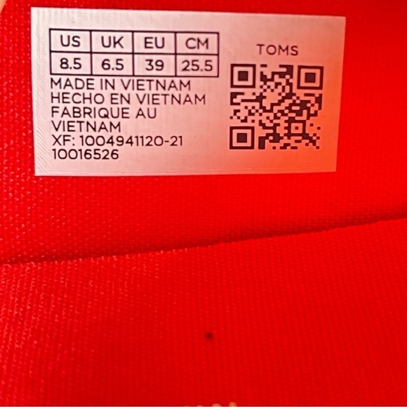 Toms Shoes Women’s Size 8.5 Alpargata Cloudbound Blossom Over The Moon Print NWT - Picture 3 of 6